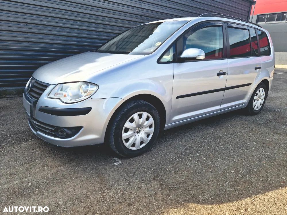 Volkswagen Touran 1.9TDI Basis - 1