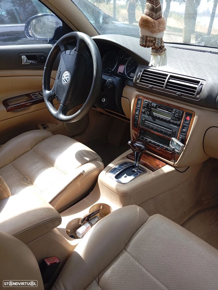 VW Passat Variant 1.9 TDi Confortl Tip - 3