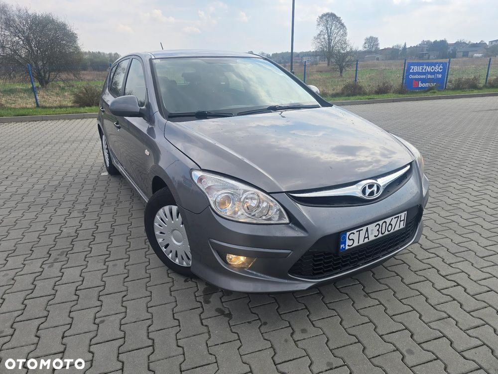 Hyundai i30 i30cw 1.4 FIFA WM Edition - 3