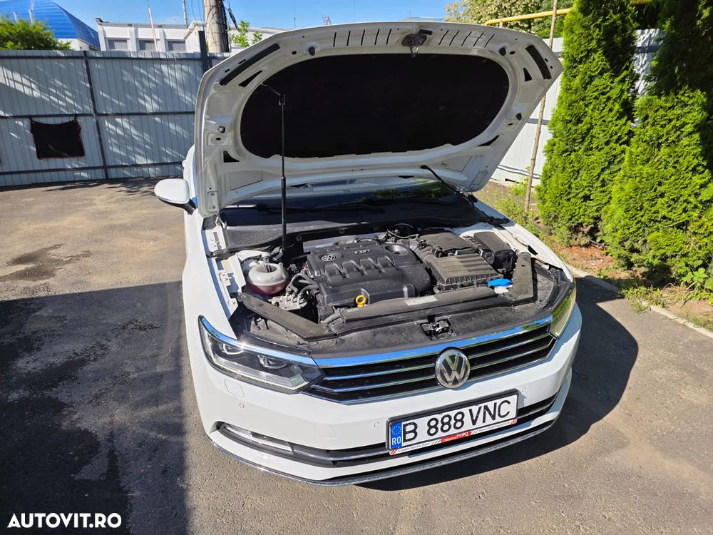 Volkswagen Passat 2.0 TDI DSG Highline - 21