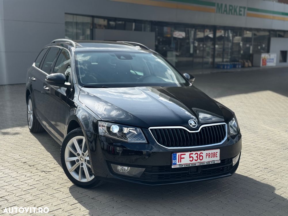 Skoda Octavia 2.0 TDI (Green tec) DSG Style - 1