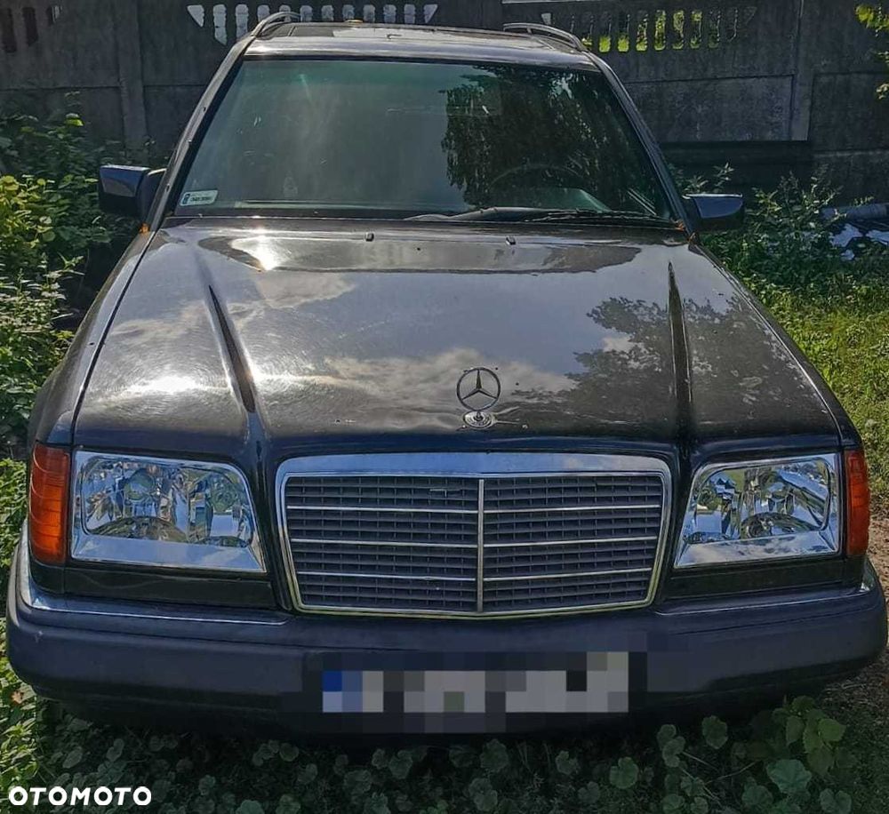 Mercedes-Benz W124