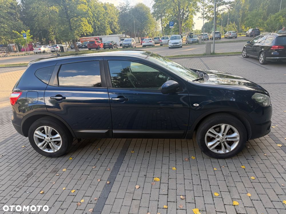 Nissan Qashqai 2.0 Visia - 6