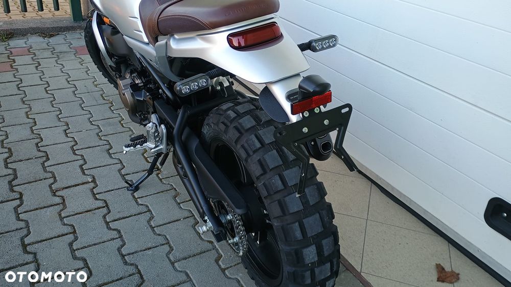 QJMOTOR SRV 600V - 16