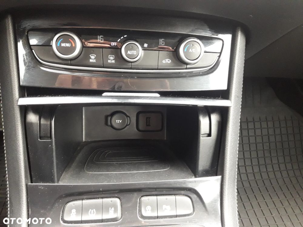 Opel Grandland X - 12