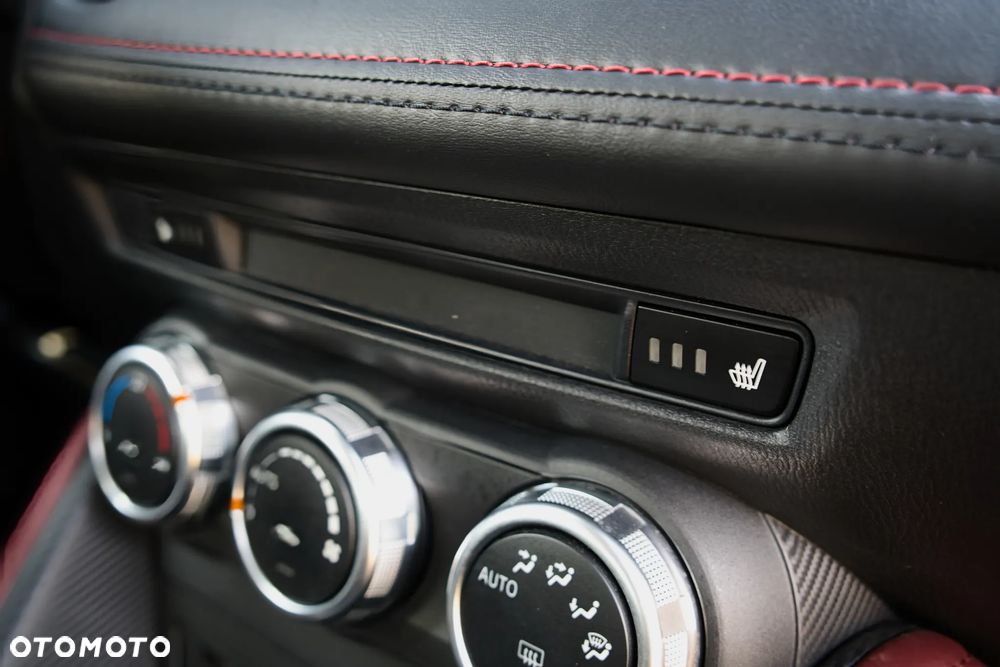 Mazda CX-3 SKYACTIV-G 150 AWD Exclusive-Line - 28