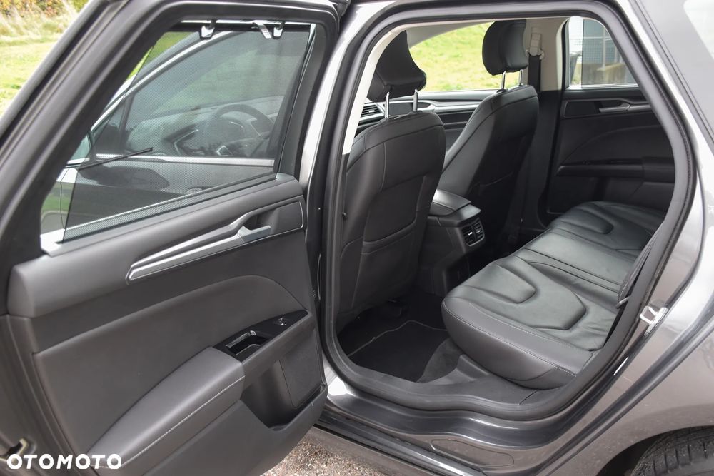 Ford Mondeo 2.0 TDCi Bi-Turbo PowerShift-Aut ST-Line - 33