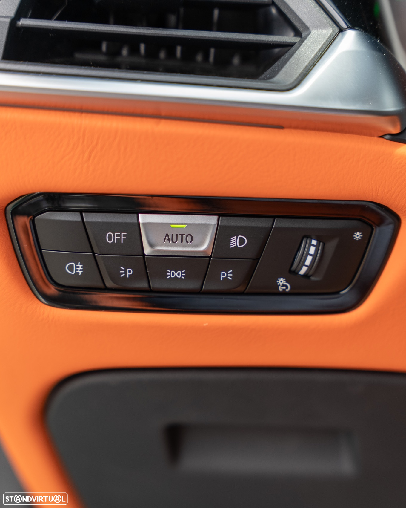 BMW M4 Competition M xDrive - 24