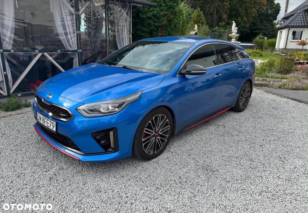 Kia ProCeed - 8