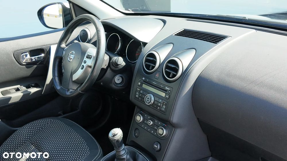 Nissan Qashqai 1.5 dCi DPF acenta - 16