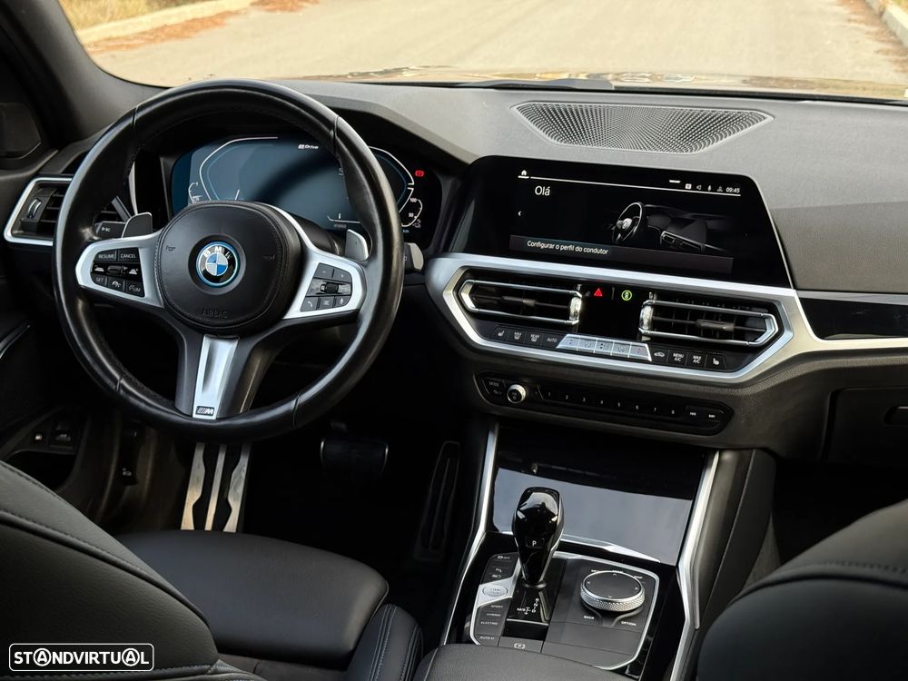 BMW 320 e Aut. M Sport - 31