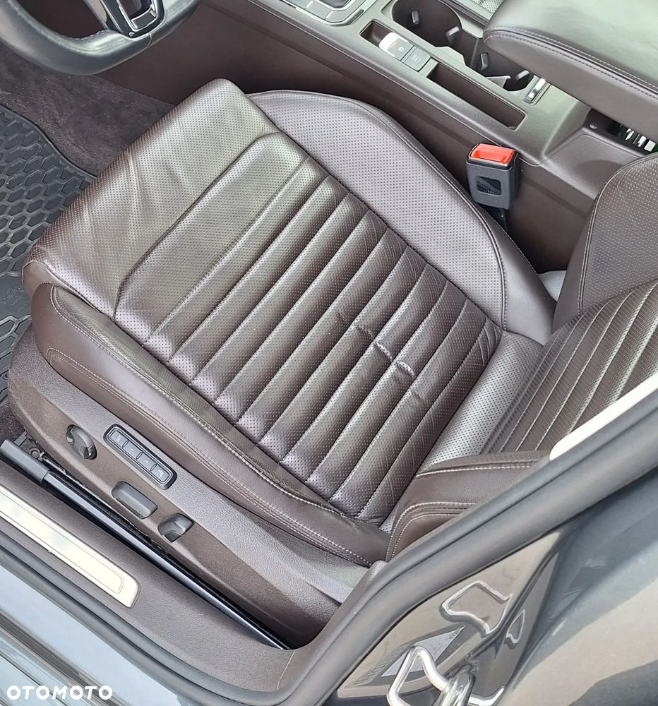 Volkswagen Passat 2.0 TDI (BlueMotion Technology) Highline - 7