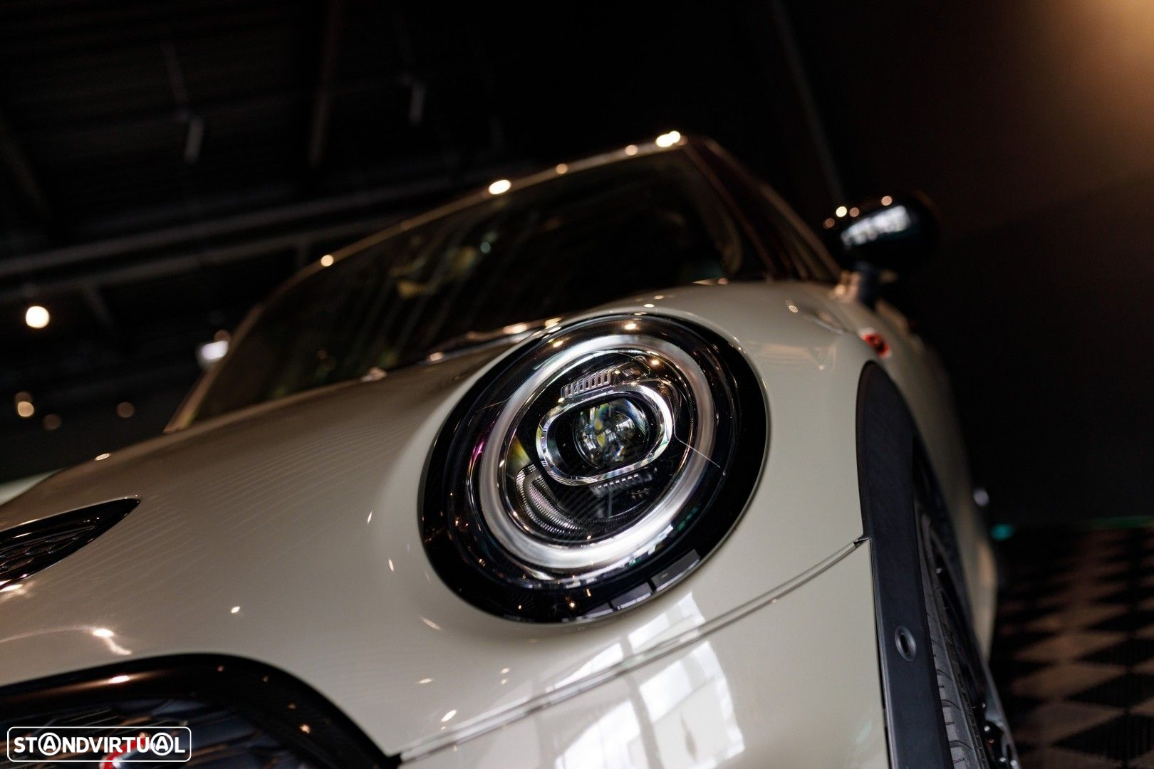 MINI 5 Portas Cooper S Aut. JCW - 4