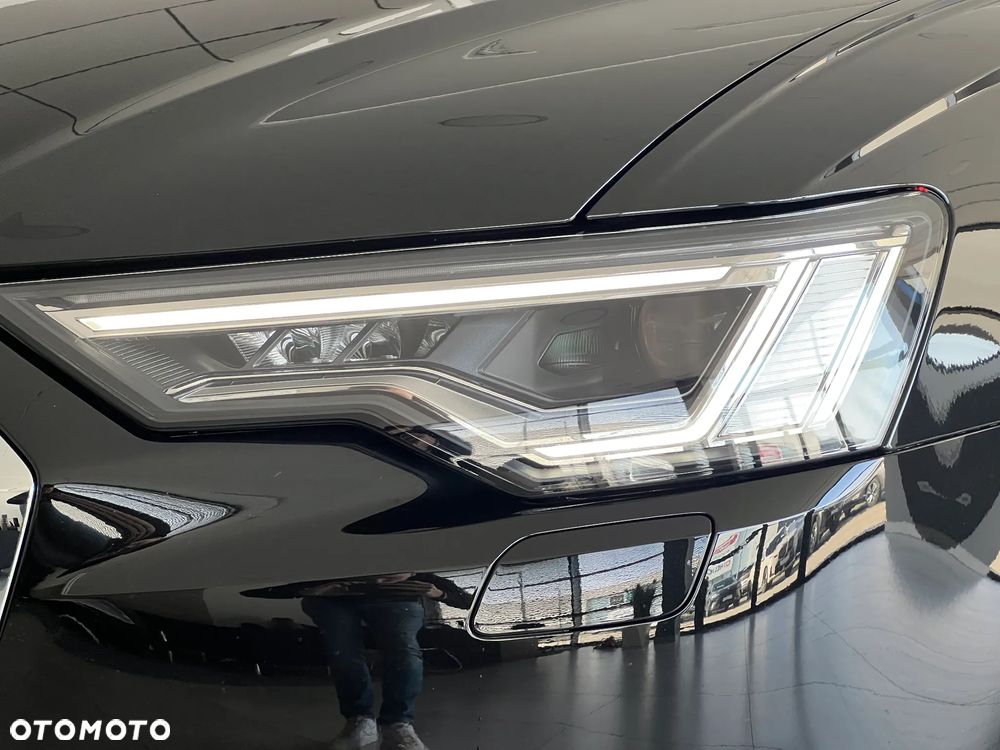 Audi A6 - 6