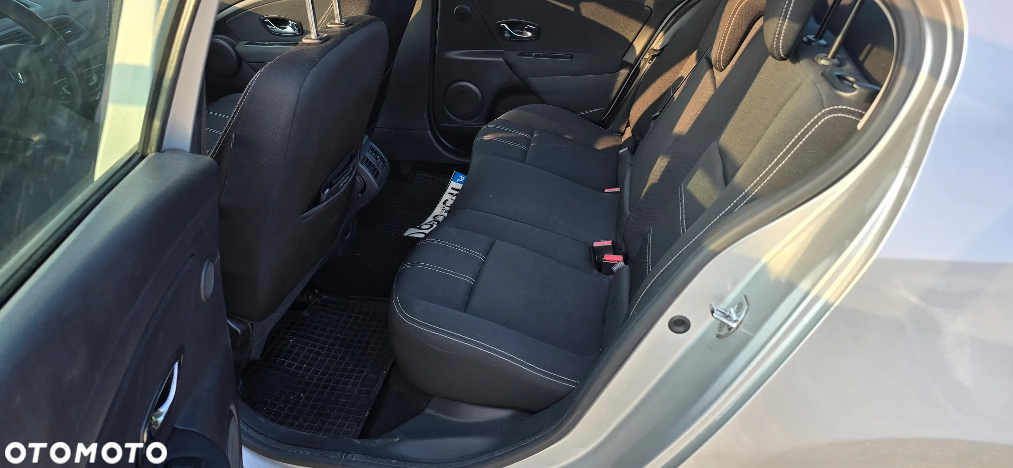 Renault Fluence 1.5 dCi Expression - 14