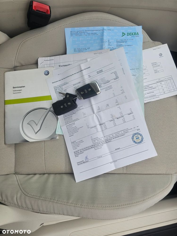 Volkswagen Passat 1.6 TDI (BlueMotion Technology) Comfortline - 21