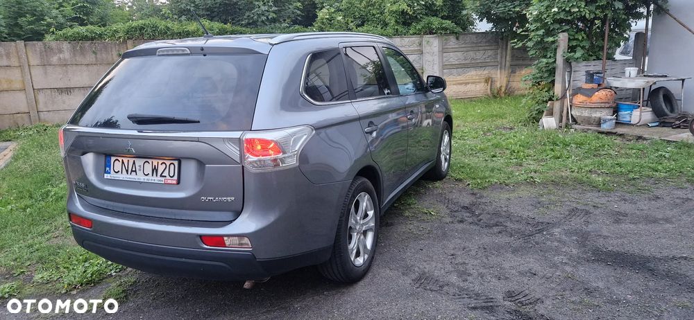 Mitsubishi Outlander 2.0 City Style 2WD - 4