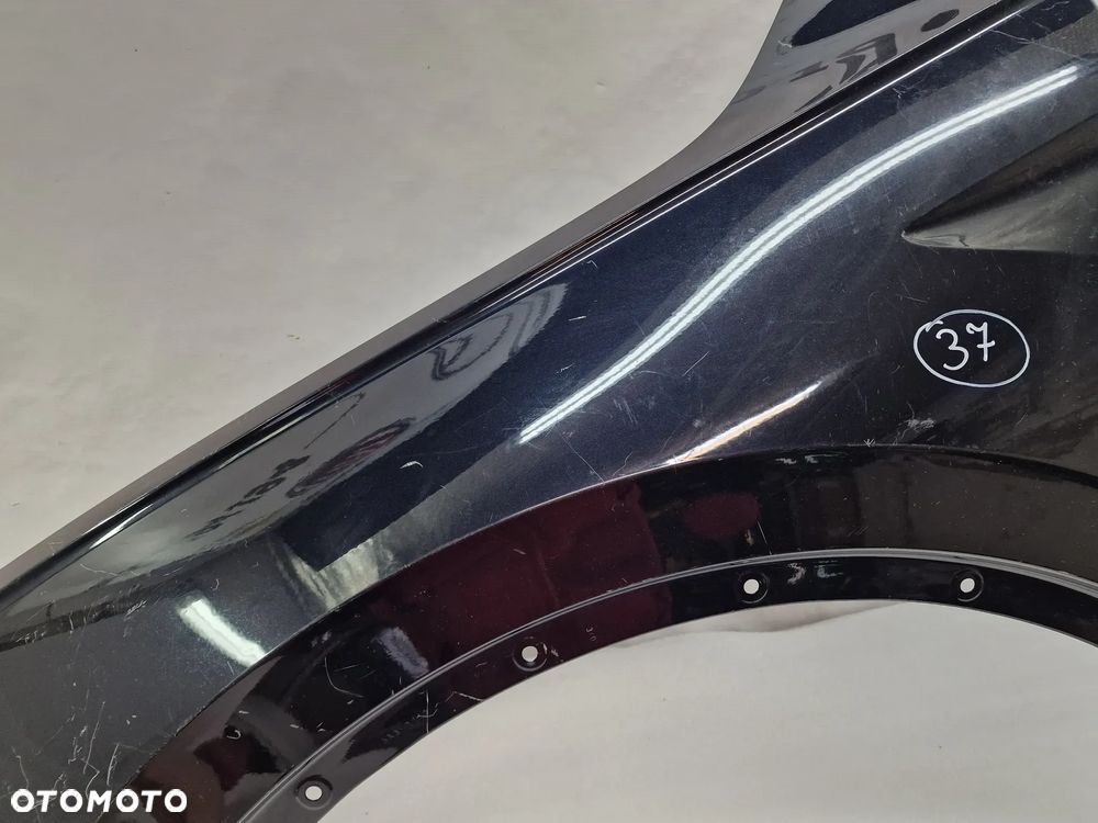 VW TIGUAN II 5NA 15- LEWY BŁOTNIK PRZEDNI PRZÓD , NR 5NA821105 , NR AUKCJI BŁ37 - 8