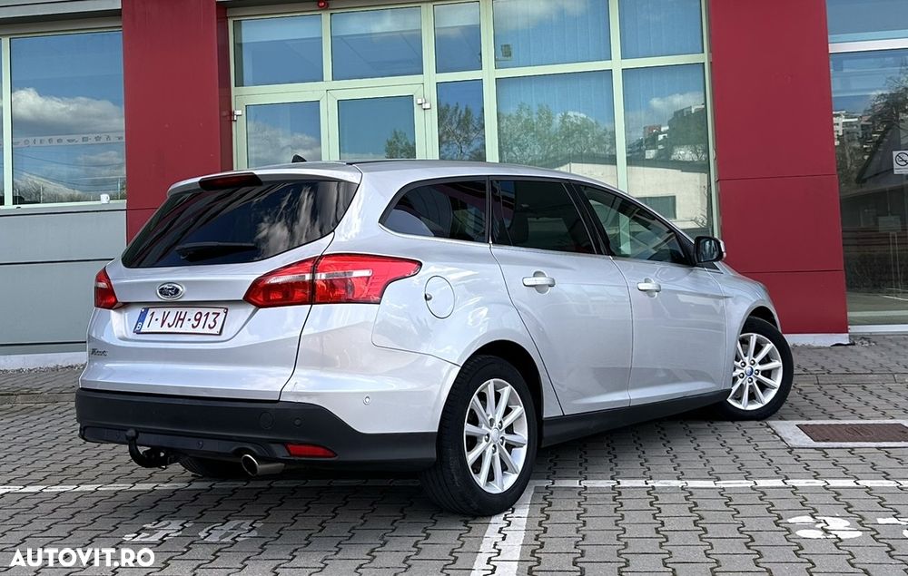 Ford Focus - 5