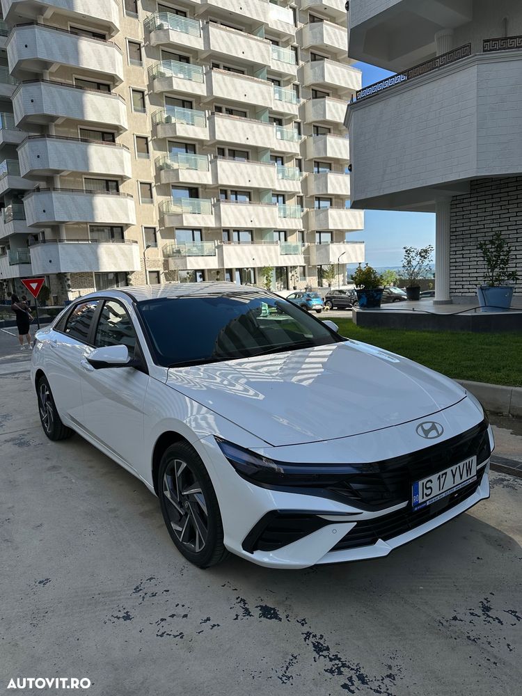 Hyundai Elantra 1.6 l 123 CP CVT Exclusive - 1