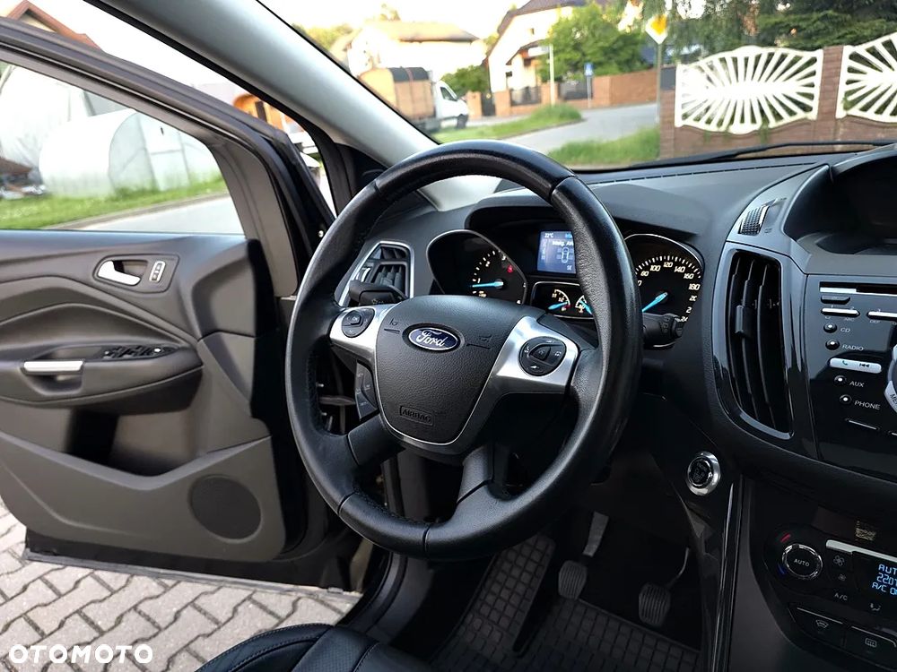 Ford Kuga 2.0 TDCi 4x4 Titanium - 26