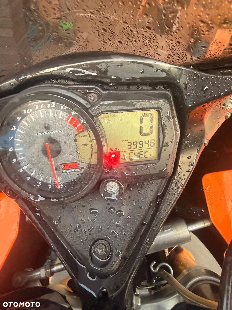Suzuki GSX 1000 - 8