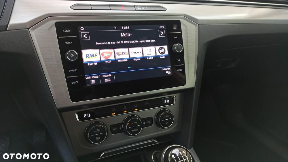 Volkswagen Passat 2.0 TDI BMT Comfortline - 18