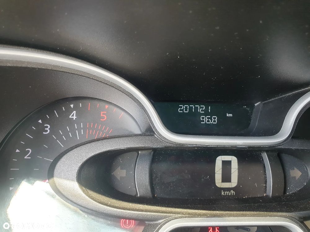 Renault trafic - 13