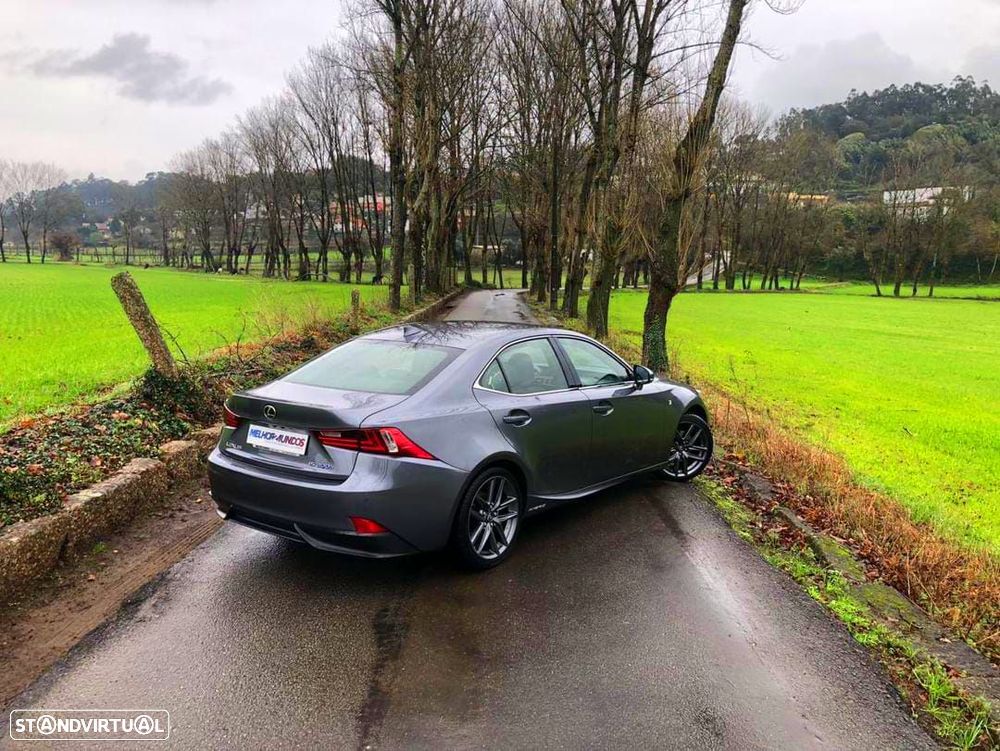 Lexus IS 300H F Sport - 5