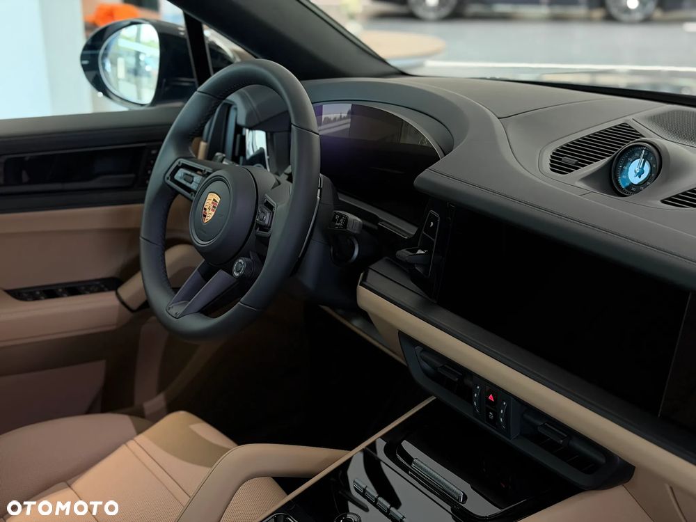Porsche Cayenne E-Hybrid PHEV Black Edition - 26