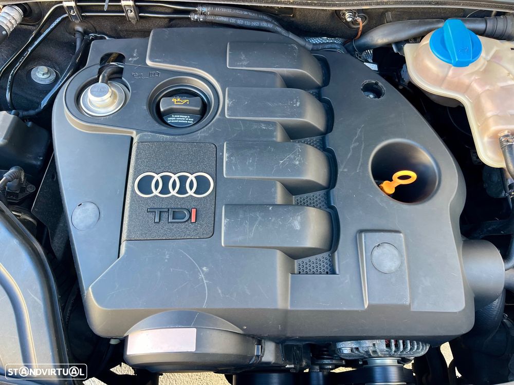 Audi A4 1.9 TDI m6 Sport - 32