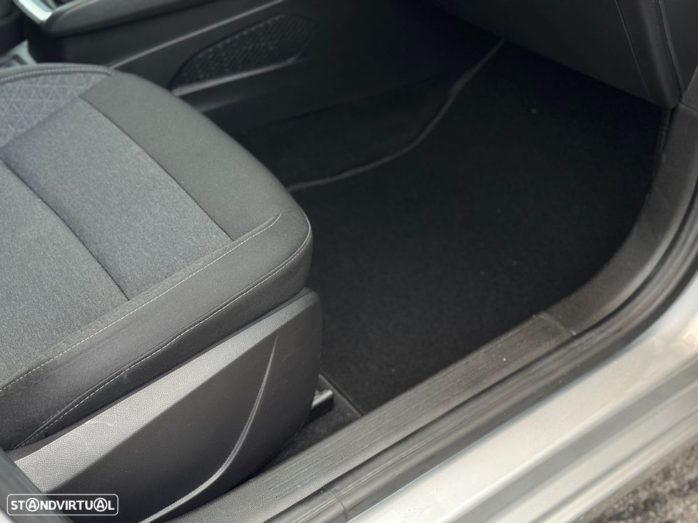 Renault Clio 1.0 TCe Intens Bi-Fuel - 19