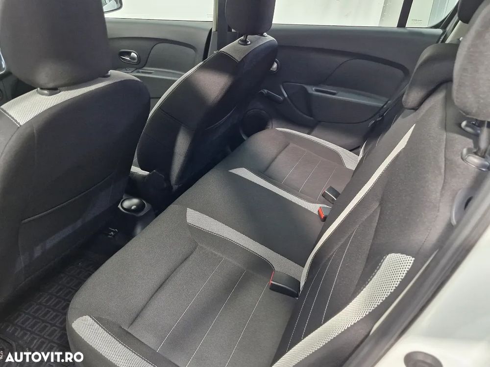 Dacia Sandero Stepway ECO-G 100 MT6 Essential - 9