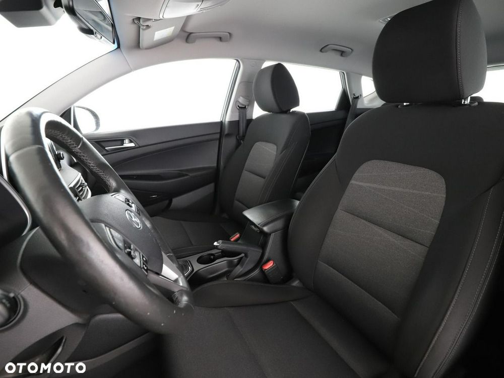 Hyundai Tucson blue 1.6 CRDi 4WD DCT Style - 14