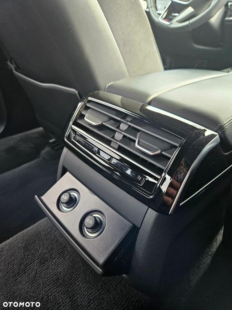 Audi A8 - 24