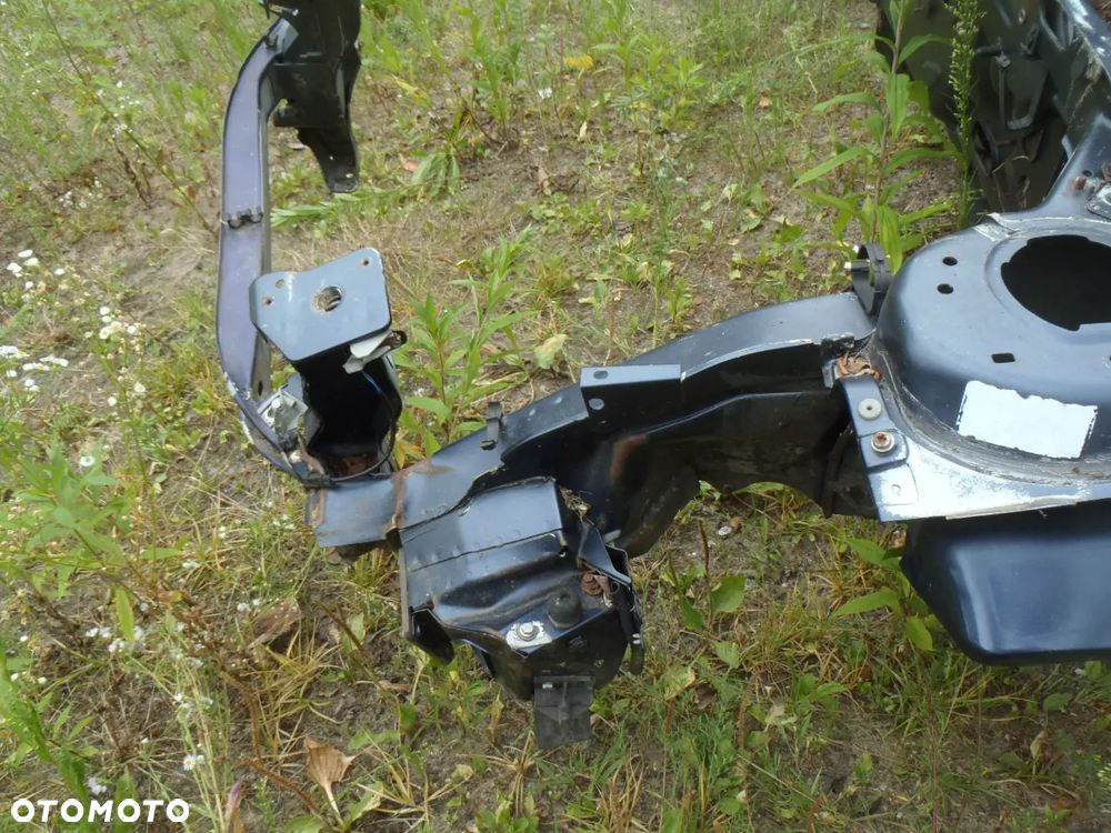 karoseria buda ćwiartka podłoga poszycie błotnik progi tył dach podłużnica pas przedni alfa romeo gtv spaide - 35