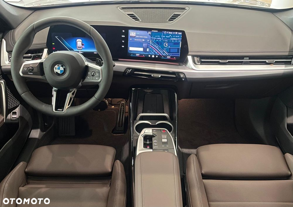 BMW X1 - 13