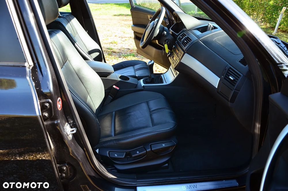 BMW X3 xDrive18d - 15