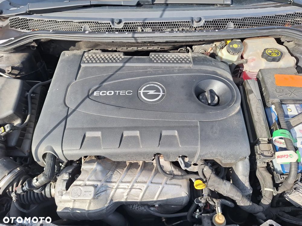 Opel Astra 2.0 CDTI DPF Start/Stop Innovation - 31