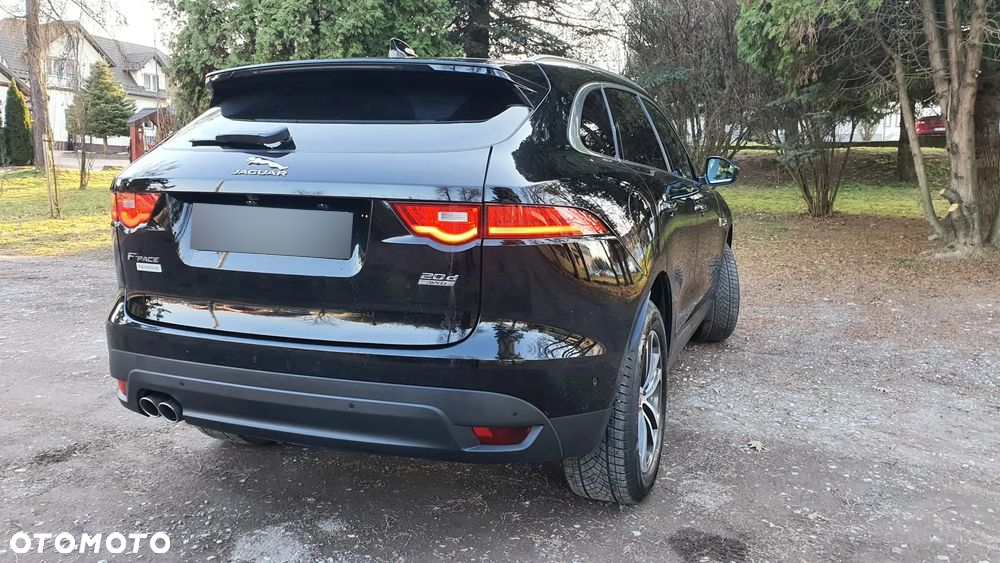 Jaguar F-Pace 20d AWD Prestige - 9