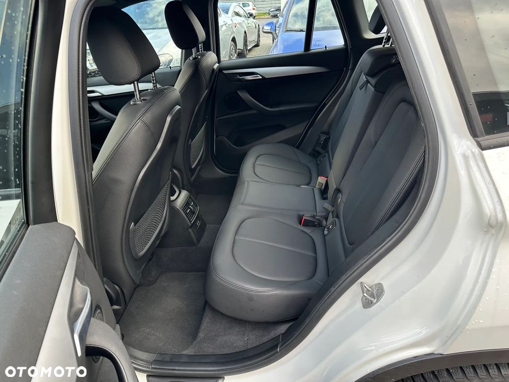 BMW X1 sDrive18i Advantage - 7
