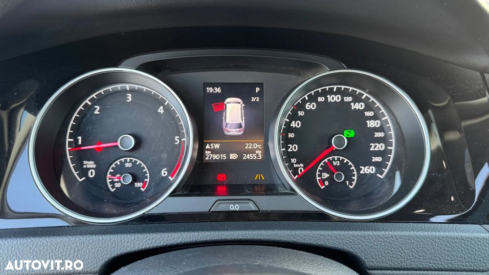 Volkswagen Golf Variant 2.0 TDI (BlueMotion Technology) DSG Highline - 13