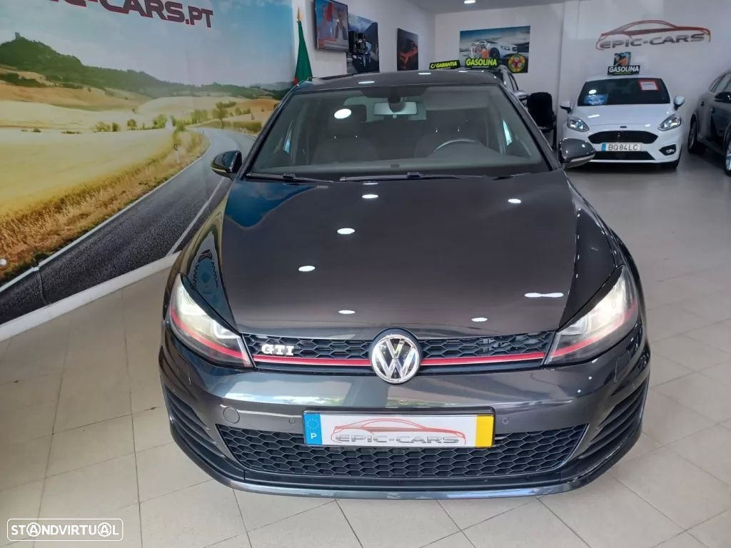VW Golf 2.0 TSi GTi - 6
