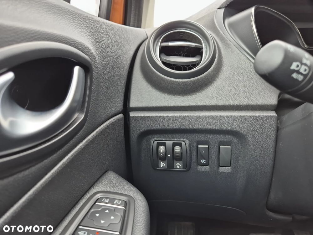 Renault Captur 1.5 dCi Intens EDC - 15