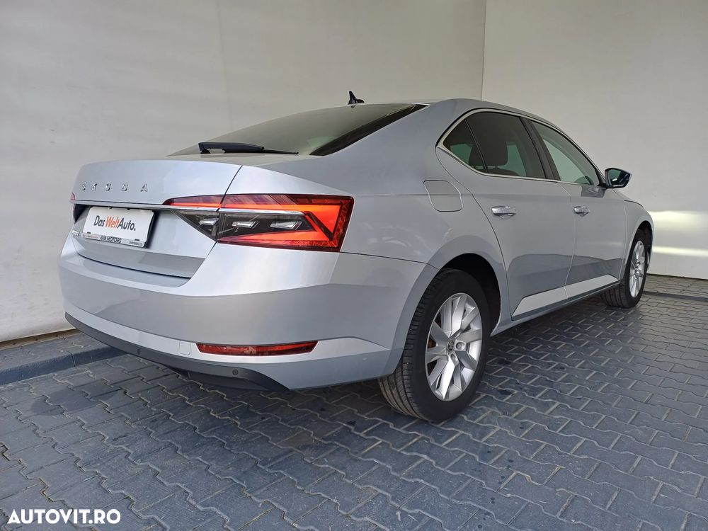 Skoda Superb 1.5 TSI DSG Ambition - 36