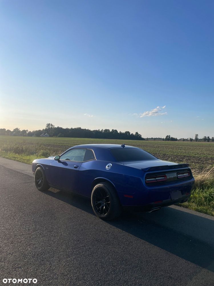 Dodge Challenger 5.7 R/T - 7