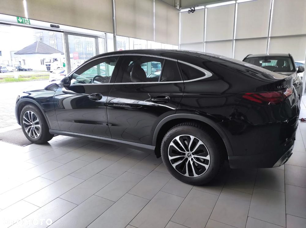 Mercedes-Benz GLC - 7