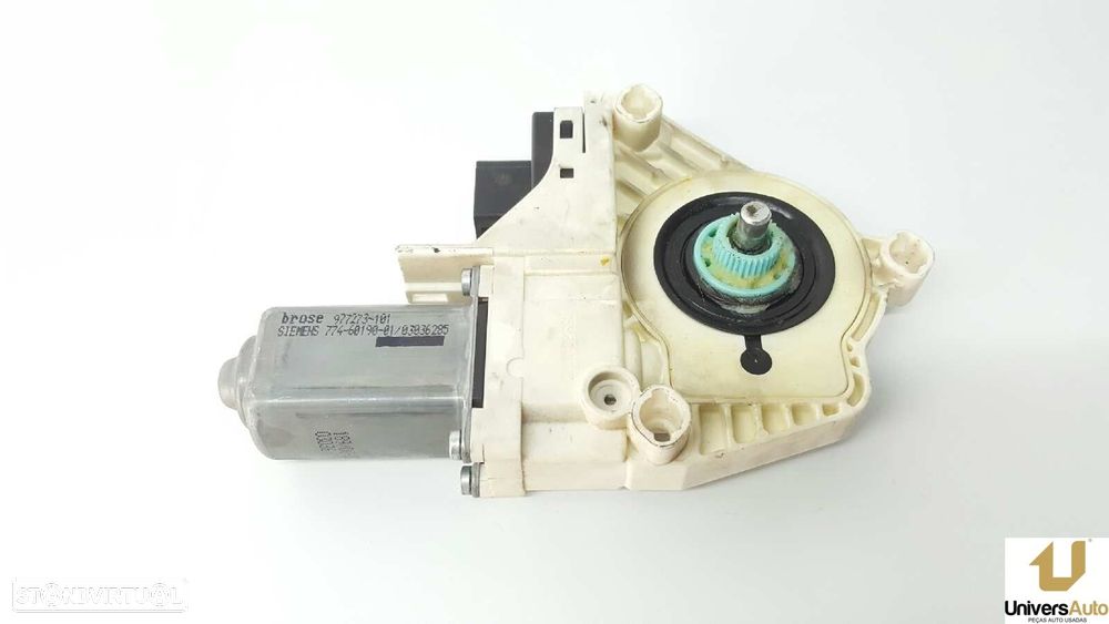MOTOR ELEVADOR FRENTE ESQUERDO AUDI Q7 (4L) 3.0 TDI - 2