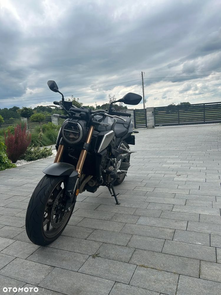 Honda CB - 3