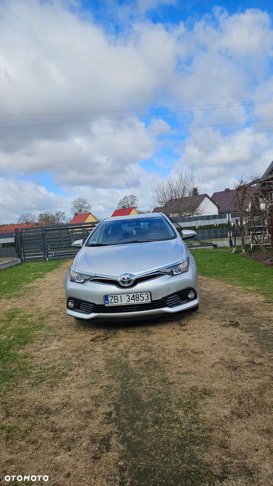Toyota Auris 1.6 Comfort - 2